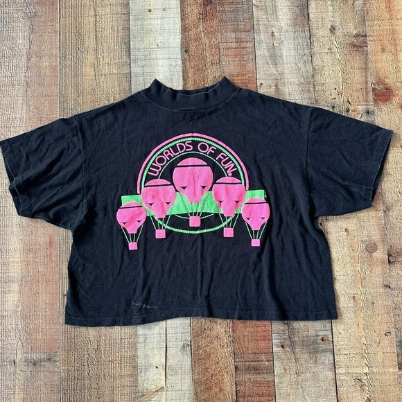 Rags to Riches Vintage Worlds of Fun Oversized Boxey Short Sleeve Cropped Tee - Picture 1 of 10